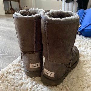 Brown Uggs